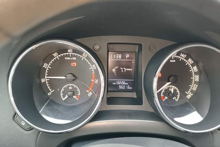 Used Skoda Yeti 2017 TSI280 DSG Advanced Edition Instrument Cluster