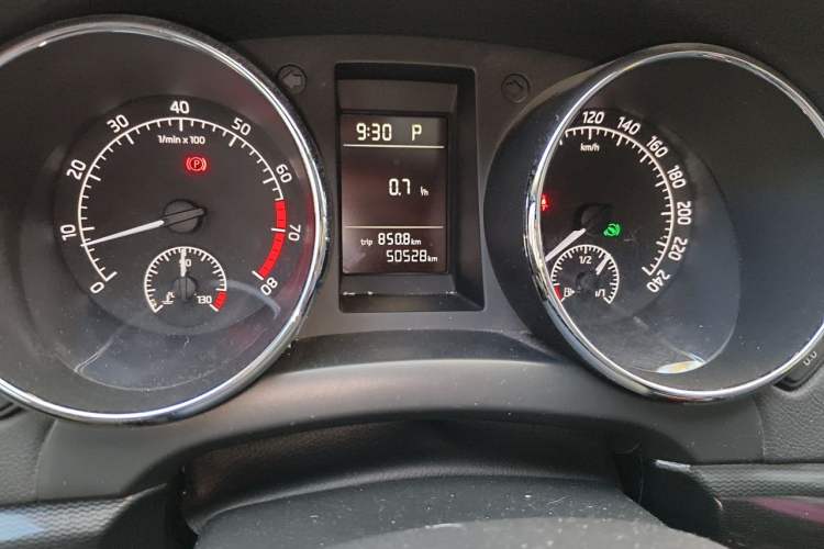 Used Skoda Yeti 2017 TSI280 DSG Advanced Edition Instrument Cluster