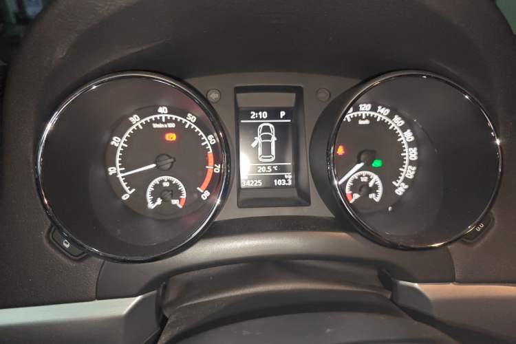 Used Skoda Yeti 2017 TSI300 DSG Luxury Edition Instrument Cluster