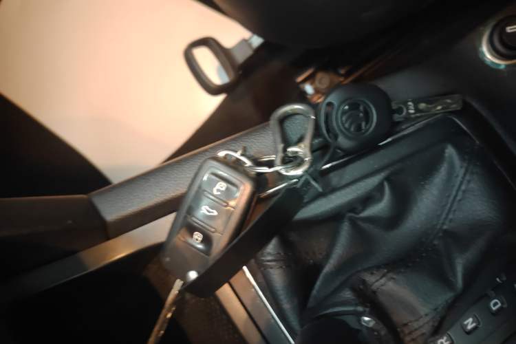 Used Skoda Yeti 2017 TSI280 DSG Advanced Edition Interior 1