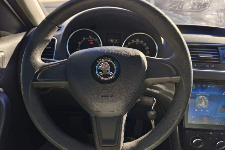 Used Skoda Yeti 2017 TSI280 DSG Advanced Edition Interior 1