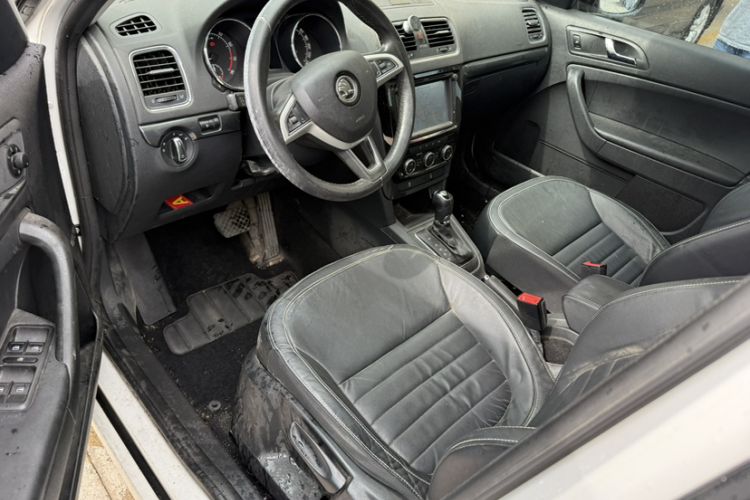 Used Skoda Yeti 2017 TSI280 DSG Innovation Edition Interior 2