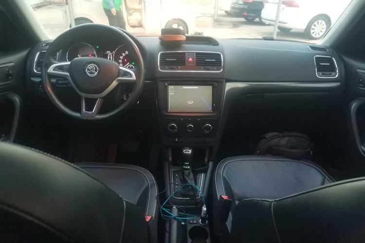 Used Skoda Yeti 2017 TSI280 DSG Car Enjoy Brothers Edition Interior 2
