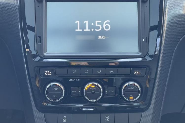 Used Skoda Yeti 2017 TSI280 DSG Innovation Edition Interior 2