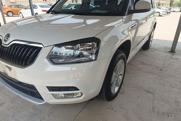 Used Skoda Yeti 2017 TSI280 DSG Advanced Edition Left Front Headlight