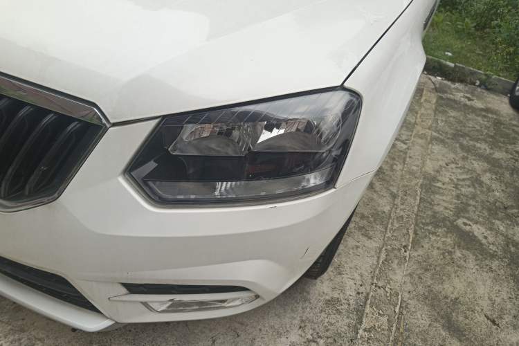 Used Skoda Yeti 2017 TSI280 DSG Advanced Edition Left Front Headlight