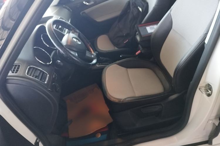 Used Skoda Yeti 2017 TSI280 DSG Advanced Edition Left Front Seat