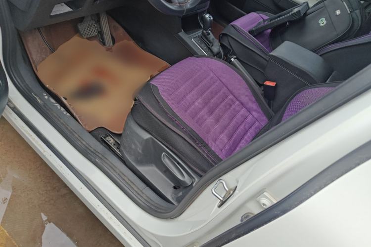 Used Skoda Yeti 2017 TSI280 DSG Advanced Edition Left Front Seat