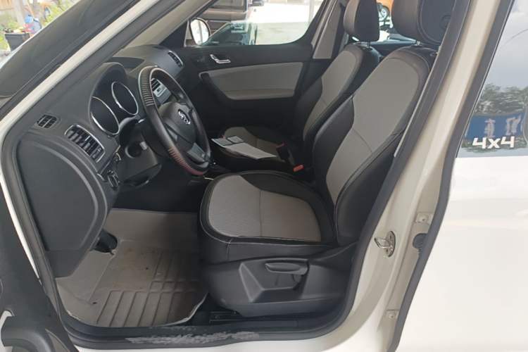 Used Skoda Yeti 2017 TSI280 DSG Advanced Edition Left Front Seat