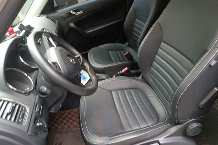 Used Skoda Yeti 2017 TSI280 DSG Car Enjoy Brothers Edition Left Front Seat