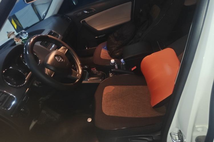 Used Skoda Yeti 2017 TSI280 DSG Advanced Edition Left Front Seat