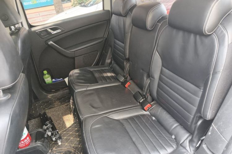 Used Skoda Yeti 2017 TSI280 DSG Car Enjoy Brothers Edition Left Rear Seat