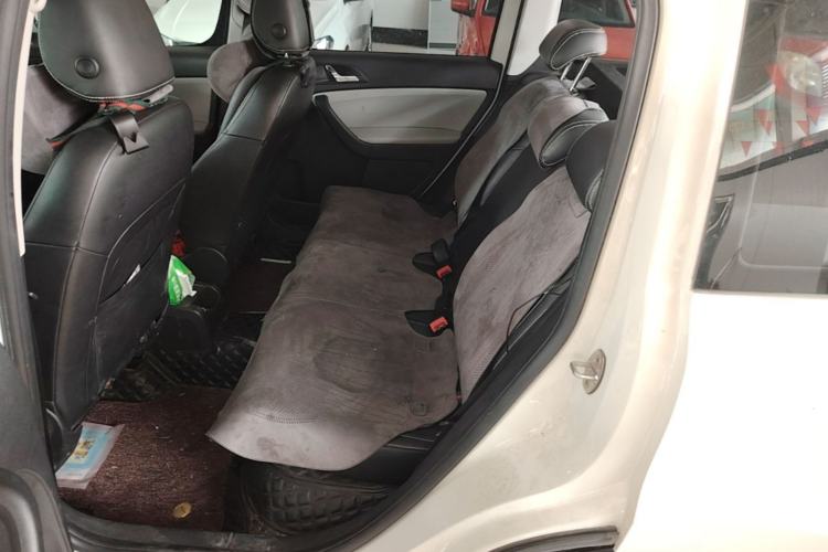 Used Skoda Yeti 2017 TSI280 DSG Advanced Edition Left Rear Seat
