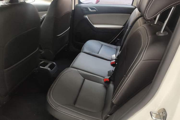 Used Skoda Yeti 2017 TSI280 DSG Advanced Edition Left Rear Seat