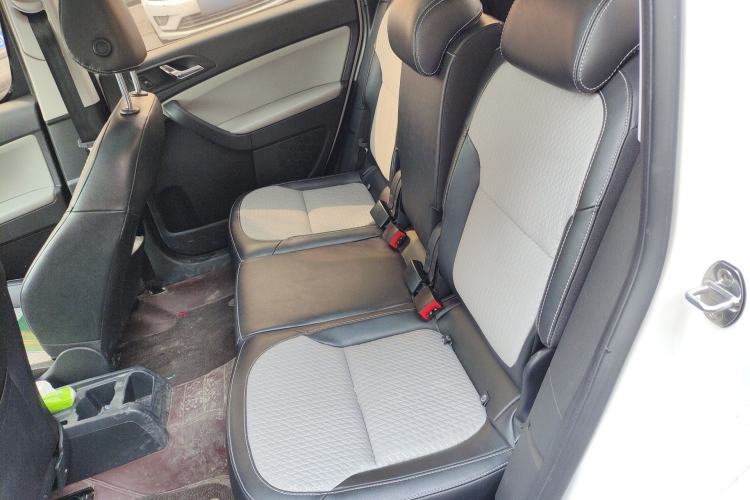 Used Skoda Yeti 2017 TSI280 DSG Advanced Edition Left Rear Seat