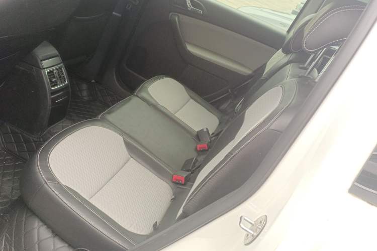 Used Skoda Yeti 2017 TSI280 DSG Advanced Edition Left Rear Seat