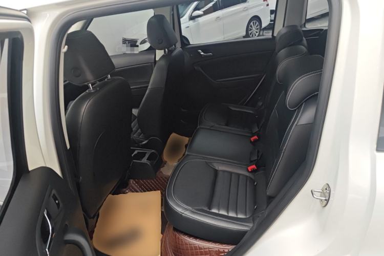 Used Skoda Yeti 2017 TSI280 DSG Car Enjoy Brothers Edition Left Rear Seat