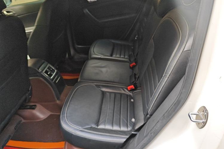 Used Skoda Yeti 2017 TSI280 DSG Car Enjoy Brothers Edition Left Rear Seat