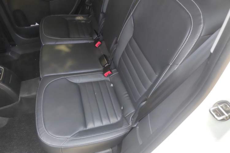 Used Skoda Yeti 2017 TSI280 DSG Innovation Edition Left Rear Seat