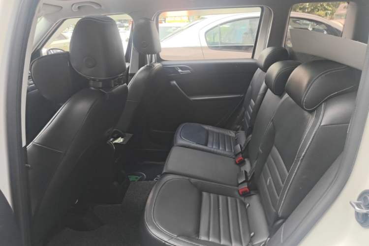 Used Skoda Yeti 2017 TSI280 DSG Car Enjoy Brothers Edition Left Rear Seat