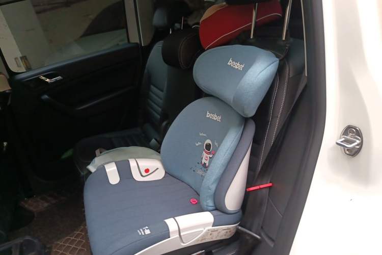 Used Skoda Yeti 2017 TSI280 DSG Car Enjoy Brothers Edition Left Rear Seat