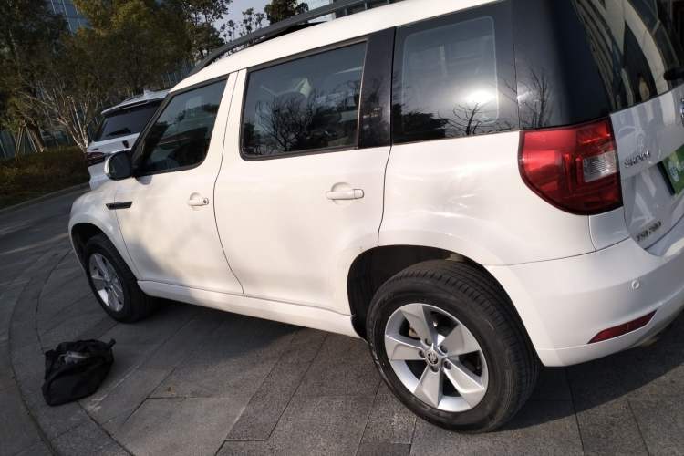Used Skoda Yeti 2017 TSI280 DSG Advanced Edition Left Side