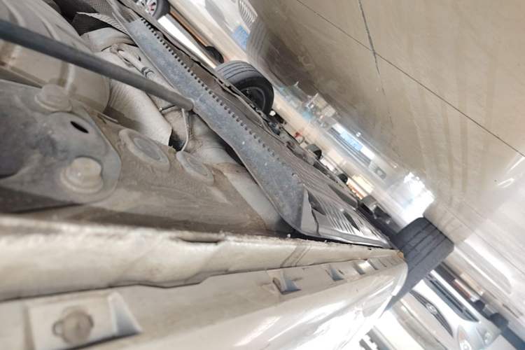 Used Skoda Yeti 2017 TSI280 DSG Advanced Edition Left Side Sill
