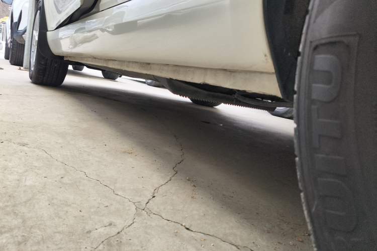 Used Skoda Yeti 2017 TSI280 DSG Advanced Edition Left Side Sill