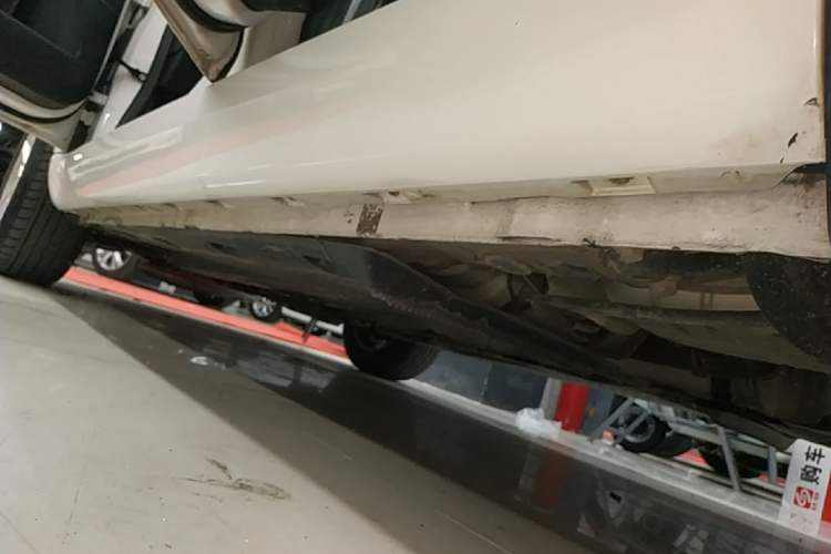 Used Skoda Yeti 2017 TSI280 DSG Advanced Edition Left Side Sill