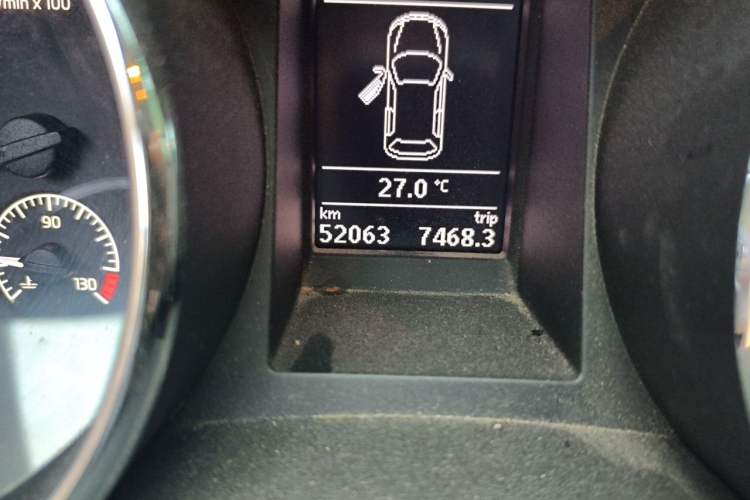 Used Skoda Yeti 2017 TSI280 DSG Car Enjoy Brothers Edition Odometer Close Up