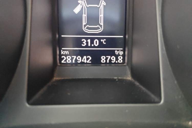 Used Skoda Yeti 2017 TSI280 DSG Car Enjoy Brothers Edition Odometer Close Up