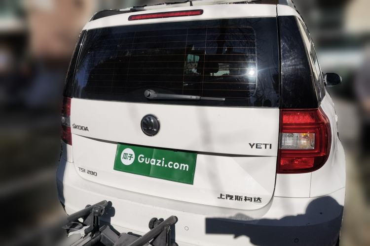 Used Skoda Yeti 2017 TSI280 DSG Car Enjoy Brothers Edition Rear