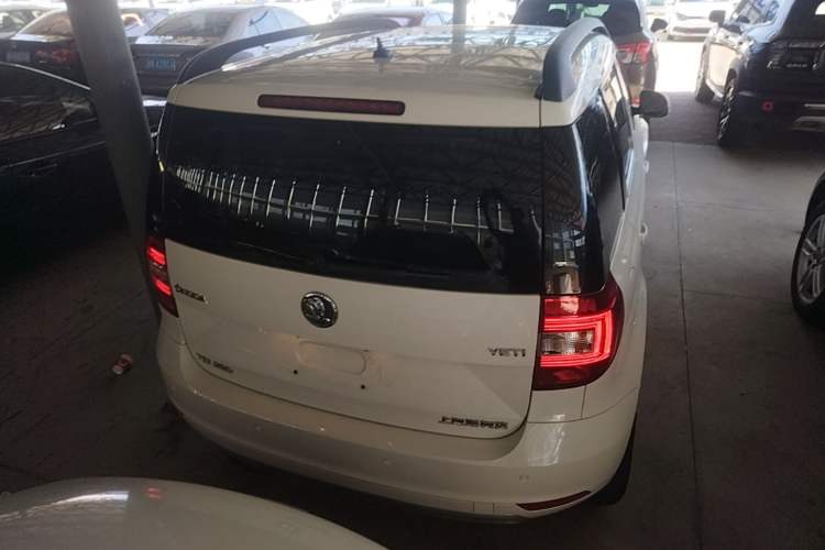 Used Skoda Yeti 2017 TSI280 DSG Advanced Edition Rear