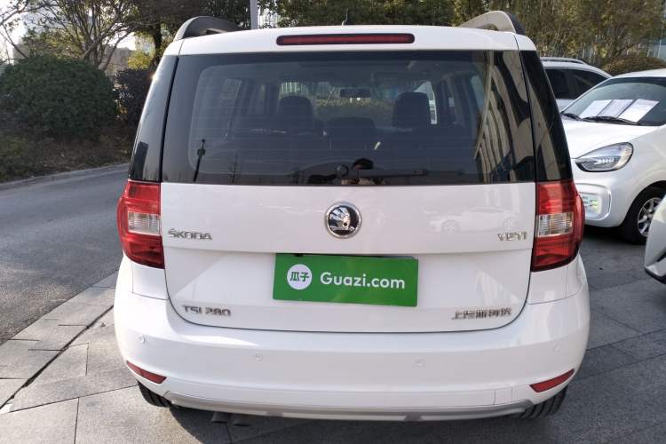 Used Skoda Yeti 2017 TSI280 DSG Advanced Edition Rear