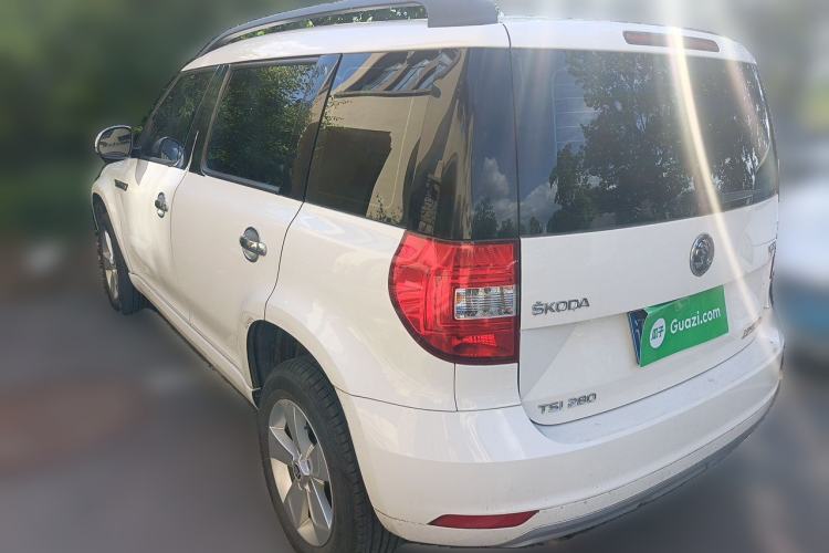 Used Skoda Yeti 2017 TSI280 DSG Advanced Edition Rear Left 45 Deg