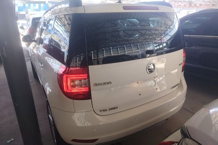 Used Skoda Yeti 2017 TSI280 DSG Advanced Edition Rear Left 45 Deg