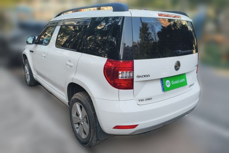 Used Skoda Yeti 2017 TSI280 DSG Advanced Edition Rear Left 45 Deg