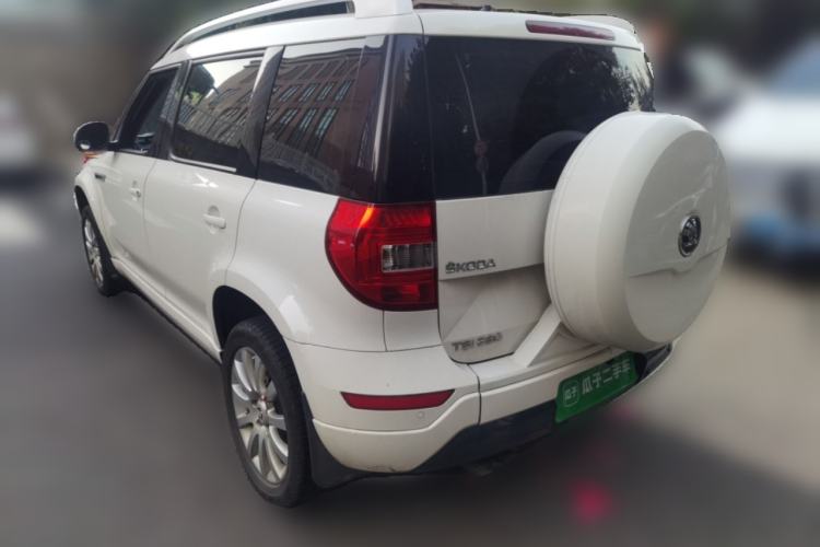 Used Skoda Yeti 2017 TSI280 DSG Innovation Edition Rear Left 45 Deg