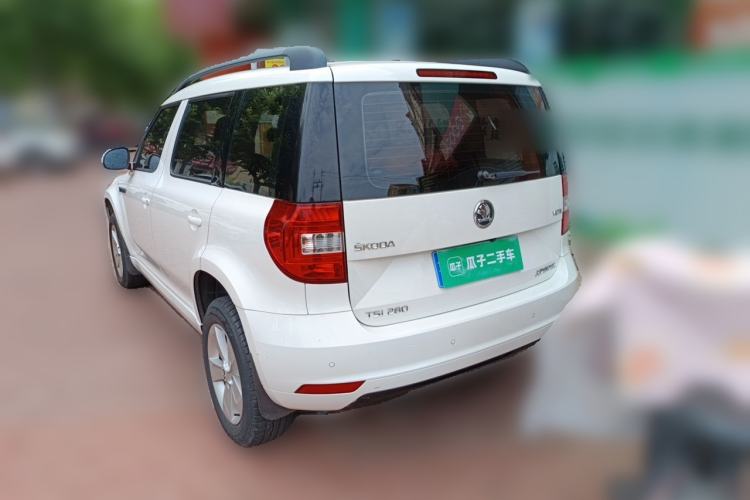 Used Skoda Yeti 2017 TSI280 DSG Car Enjoy Brothers Edition Rear Left 45 Deg