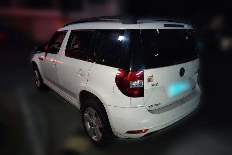 Used Skoda Yeti 2017 TSI280 DSG Car Enjoy Brothers Edition Rear Left 45 Deg