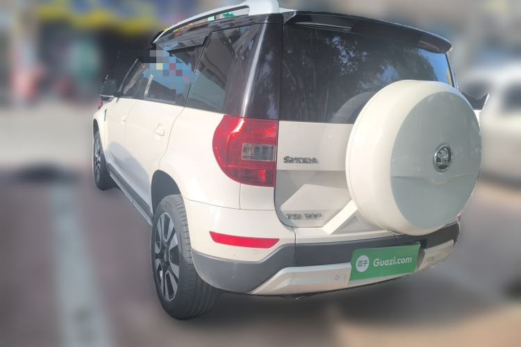 Used Skoda Yeti 2017 TSI300 DSG Luxury Edition Rear Left 45 Deg