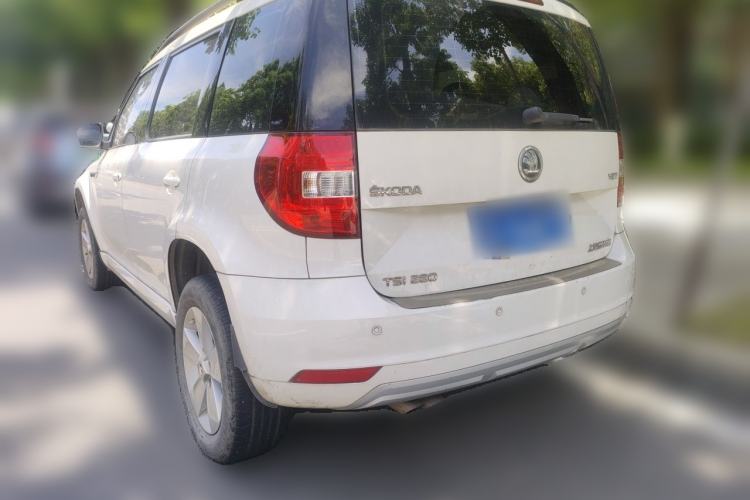 Used Skoda Yeti 2017 TSI280 DSG Advanced Edition Rear Left 45 Deg