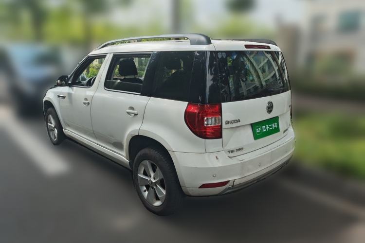 Used Skoda Yeti 2017 TSI280 DSG Advanced Edition Rear Left 45 Deg