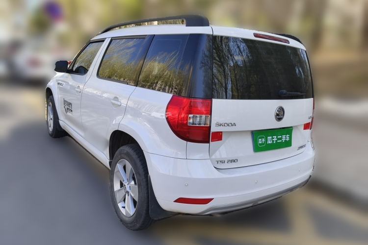 Used Skoda Yeti 2017 TSI280 DSG Advanced Edition Rear Left 45 Deg