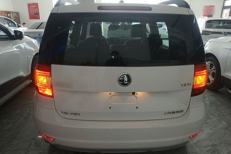 Used Skoda Yeti 2017 TSI280 DSG Advanced Edition Rear