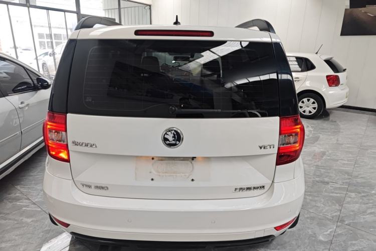 Used Skoda Yeti 2017 TSI280 DSG Car Enjoy Brothers Edition Rear