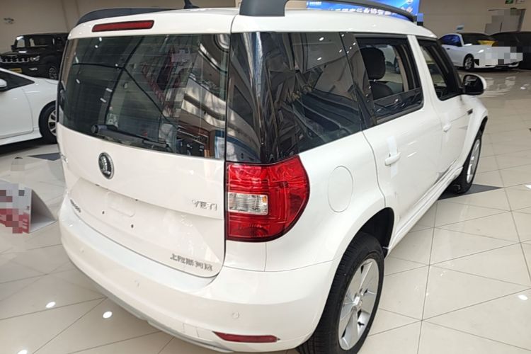 Used Skoda Yeti 2017 TSI280 DSG Advanced Edition Rear Right 45 Deg