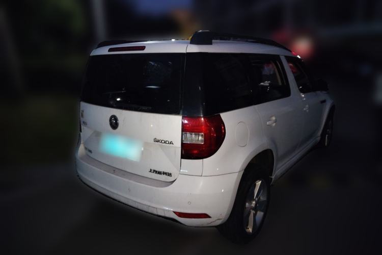 Used Skoda Yeti 2017 TSI280 DSG Car Enjoy Brothers Edition Rear Right 45 Deg