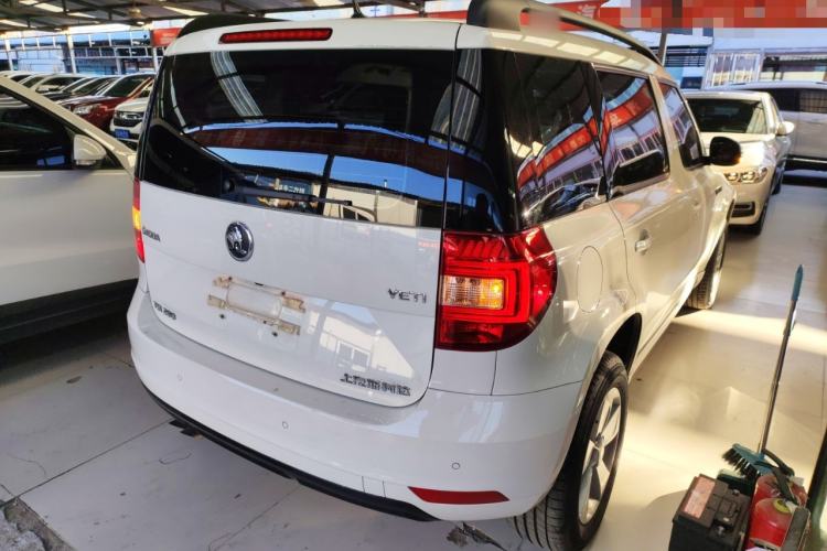 Used Skoda Yeti 2017 TSI280 DSG Car Enjoy Brothers Edition Rear Right 45 Deg