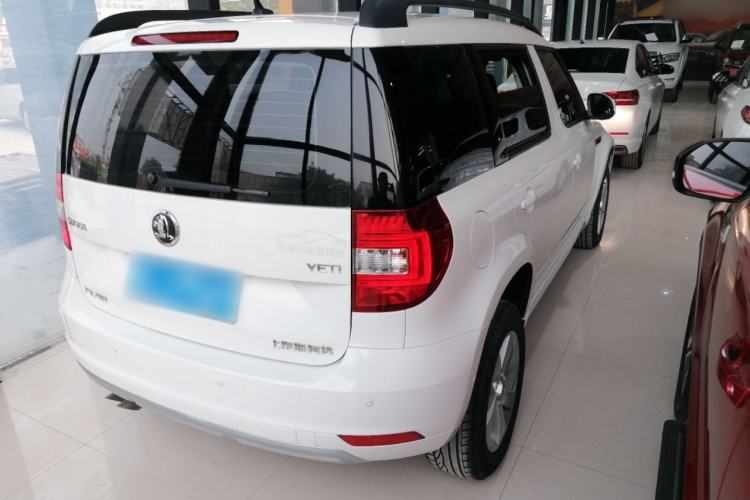 Used Skoda Yeti 2017 TSI280 DSG Advanced Edition Rear Right 45 Deg